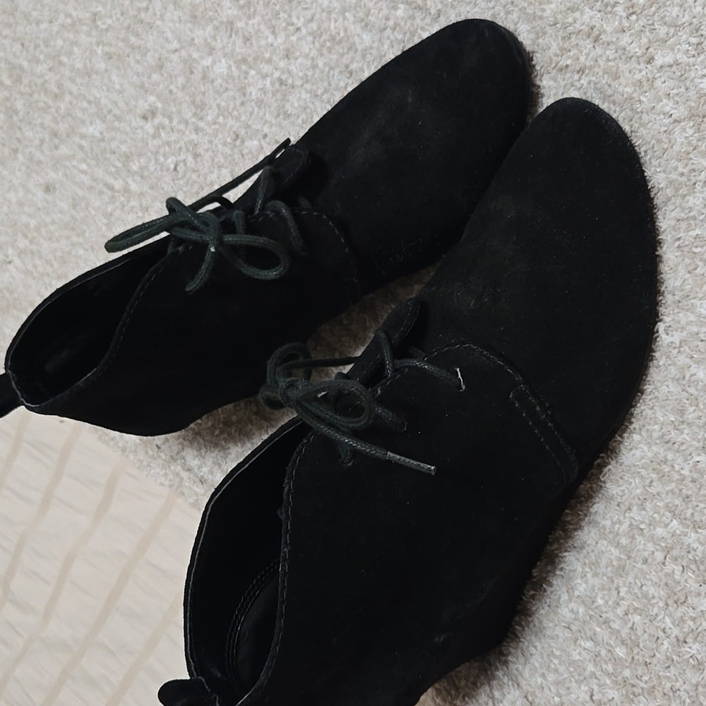 Nine West Black Lace-Up Ankle Booties